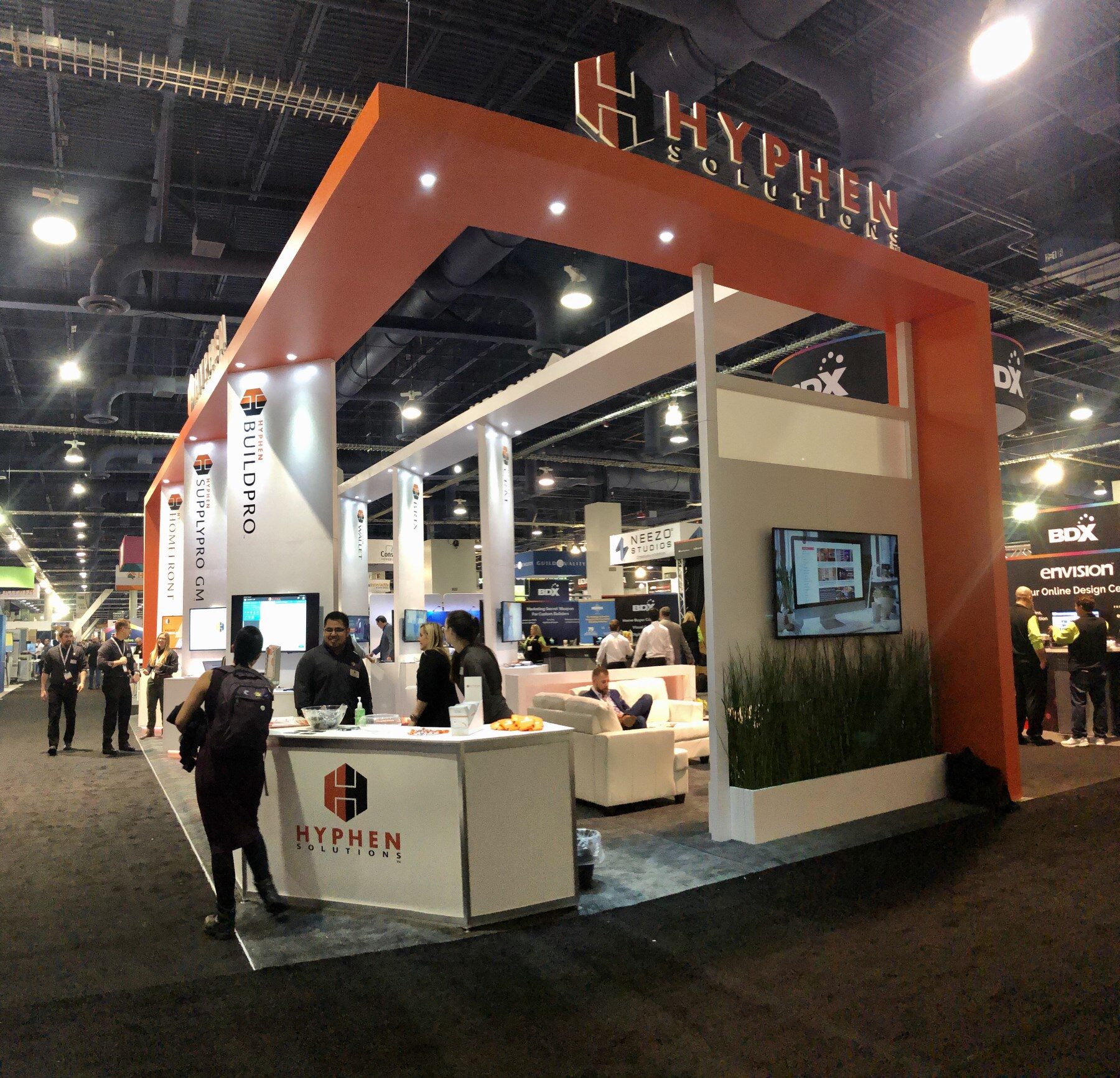 Hyphen Solutions trade show exhibit by AMG