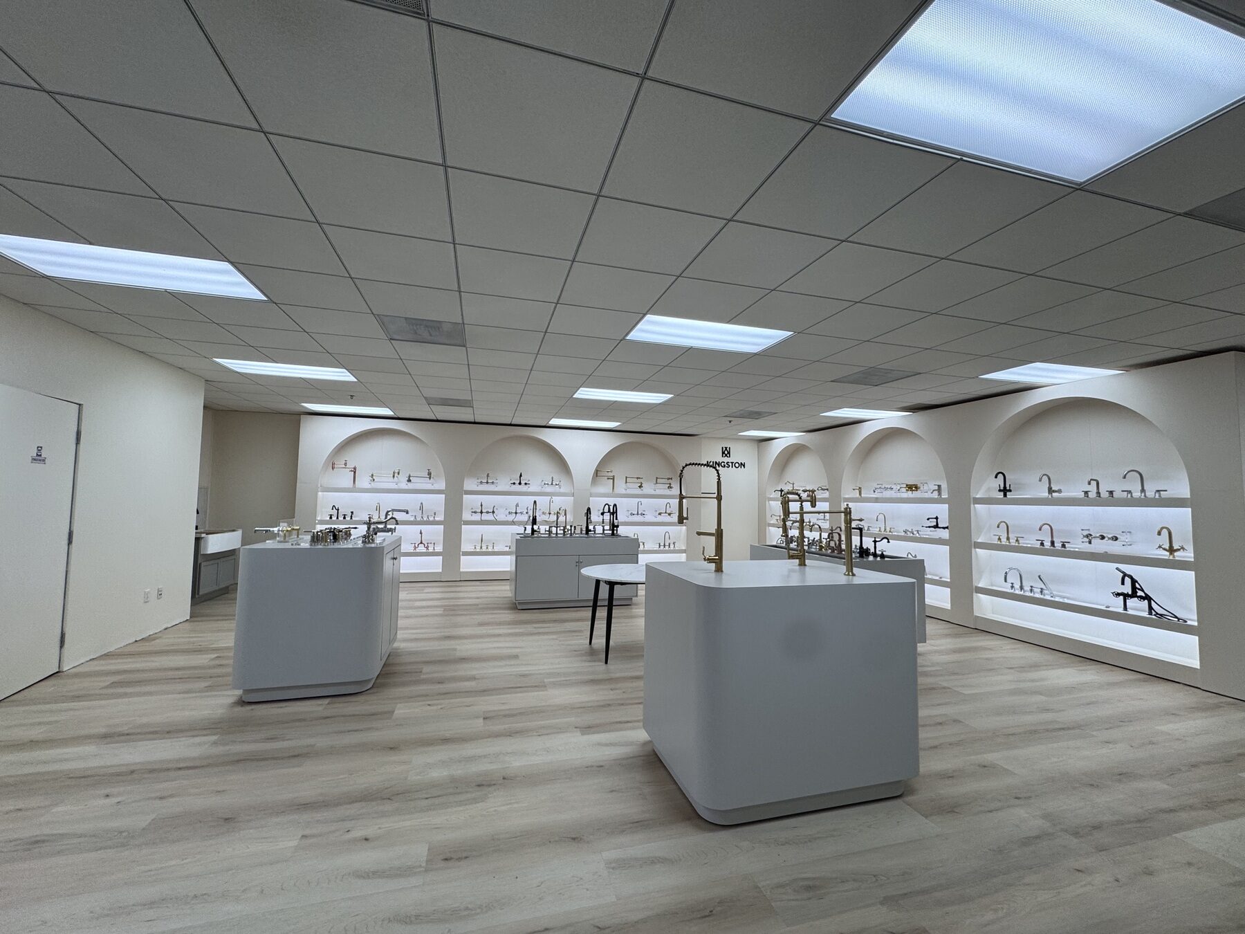 Kingston Technology exhibit 6 by AMG